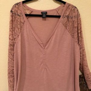 Torrid blush pink lace sleeved top